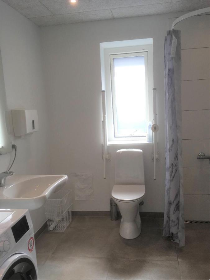 Faelleshuset Kirkebakken Bed & Breakfast Otterup Bagian luar foto